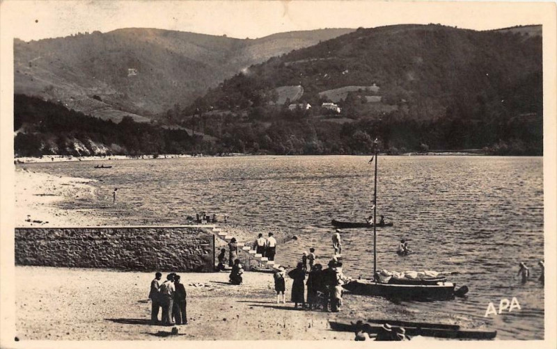 Carte postale ancienne Saint Ferreol L'Embarcadere