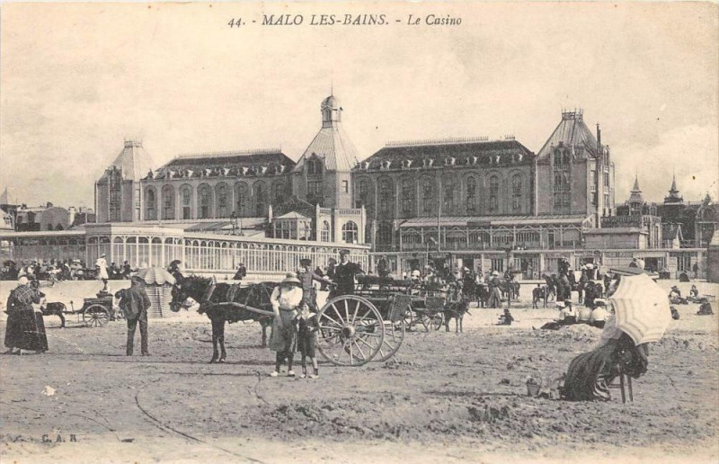 Carte postale ancienne Malo Les Bains Le Casino