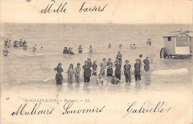Carte postale ancienne Malo Les Bains Bagneurs (dos non divisé)