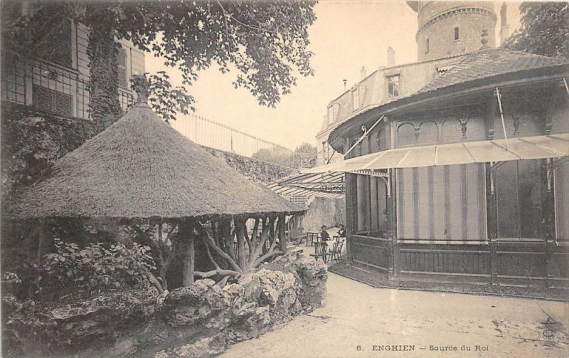 Carte postale ancienne Enghien Source Du Roy