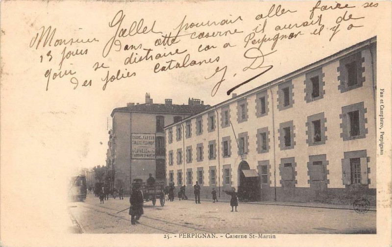 Carte postale ancienne Perpignan Caserne Saint-Martin (dos non divisé) Precurseur à Perpignan