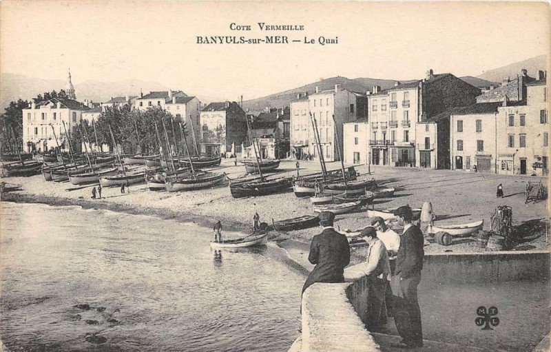 Carte postale ancienne Banyuls Sur Mer Le Quai à Banyuls-sur-Mer