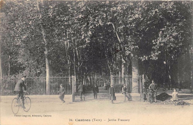 Carte postale ancienne Castres Jardin Frascaty à Castres