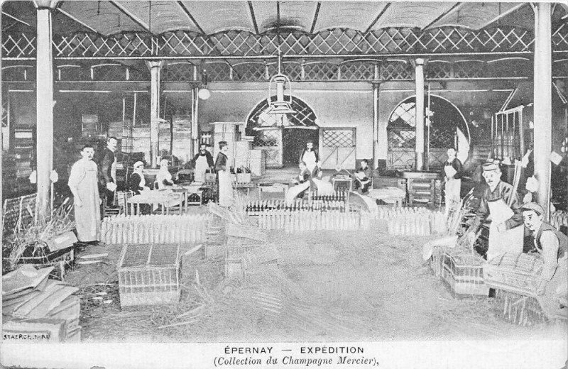 Carte postale ancienne Epernay Expedition  Mercier à Épernay
