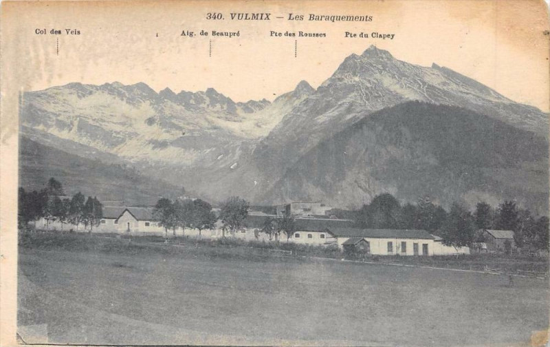 Carte postale ancienne Vulmix Les Baraquements