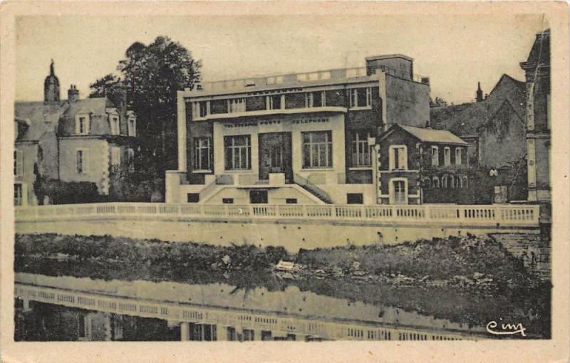 Carte postale ancienne Romorantin La Poste