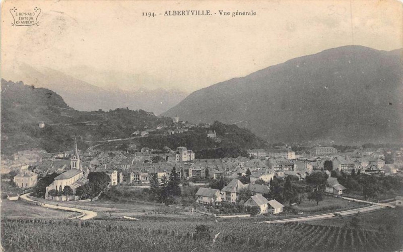 Carte postale ancienne Albertville Vue Generale à Albertville