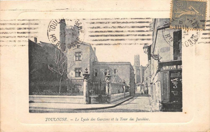 Carte postale ancienne Toulouse Le Lycee Des Garcons Et Tour Des Jacobins à Toulouse