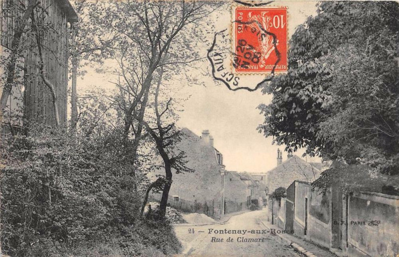 Carte postale ancienne Fontenay Aux Roses Rue De Clamart à Clamart