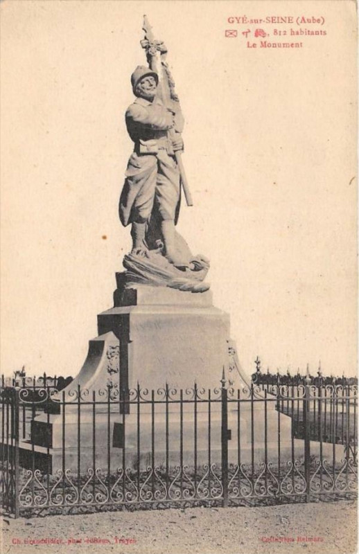 Carte postale ancienne Gye Sur Seine Le Monument
