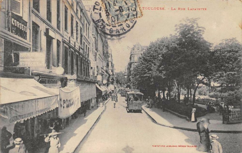 Carte postale ancienne Toulouse La Rue  Lafayette à Toulouse