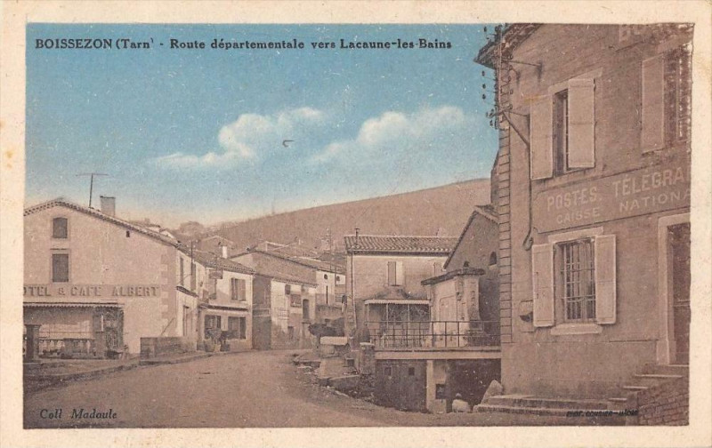 Carte postale ancienne Boissezon Route Departementale Vers Lacaune à Boissezon
