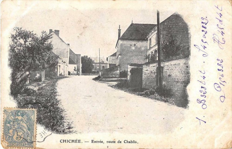 Carte postale ancienne Chichee Entree Route De Chablis (dos non divisé) à Chichée