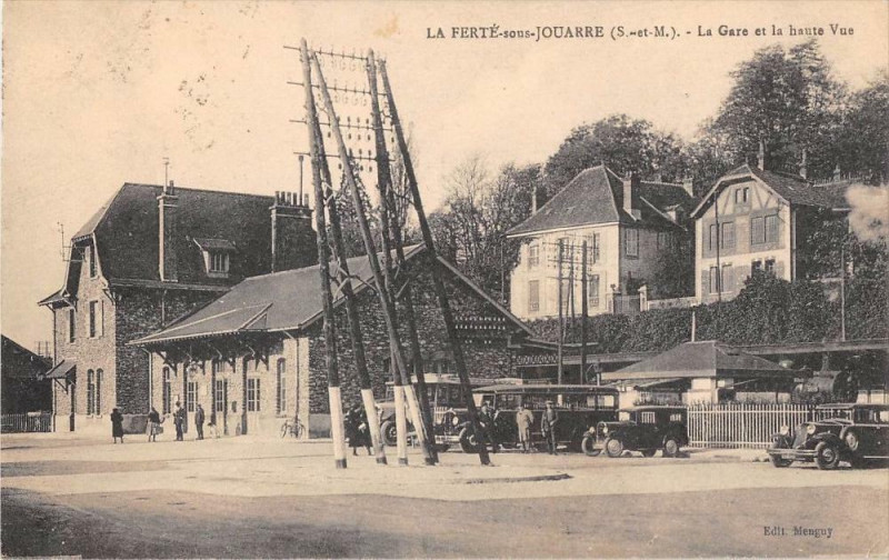 Carte postale ancienne La Ferte Sous Jouarre La Gare Et La Haute Vue à Jouarre