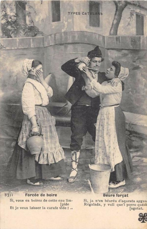 Carte postale ancienne Types Catalans Beure Forcat à Ur