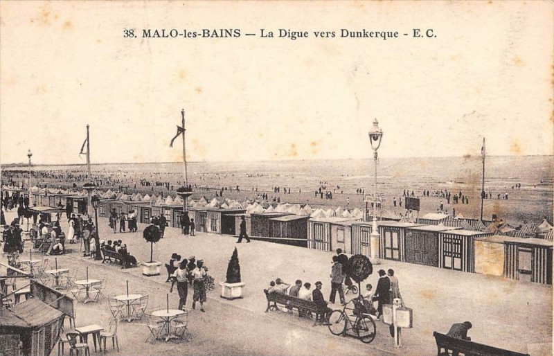 Carte postale ancienne Malo Les Bains La Digue Vers Dunkerque à Dunkerque