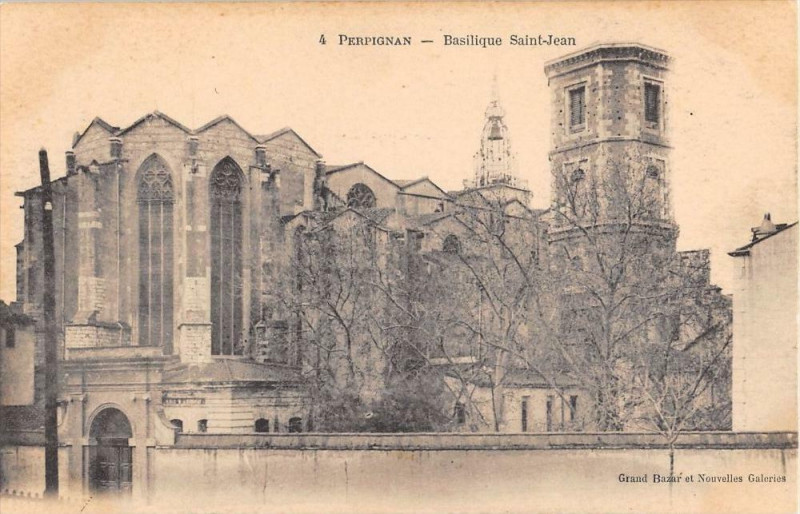 Carte postale ancienne Perpignan Basilique Saint-Jean (dos non divisé) à Perpignan