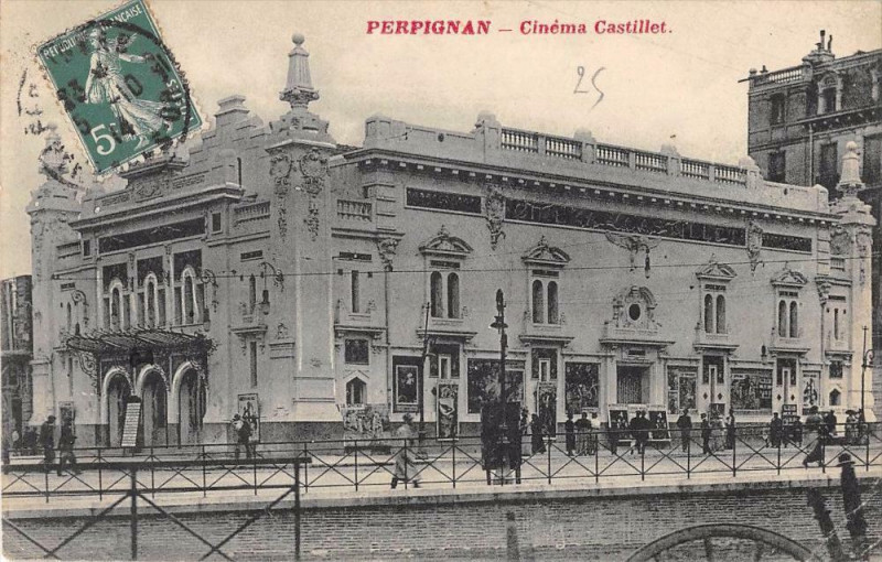 Carte postale ancienne Perpignan Cinema Castillet à Perpignan