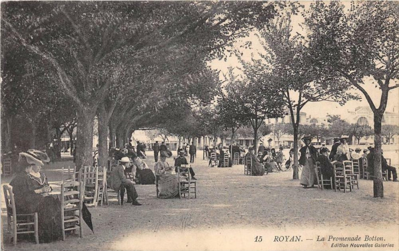 Carte postale ancienne Royan La Promenade Botton à Royan
