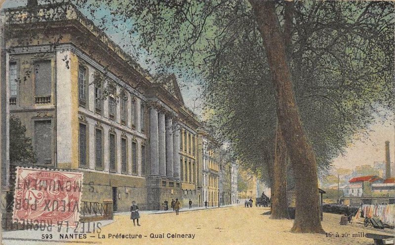 Carte postale ancienne Nantes La Prefecture Quai Ceineray à Nantes