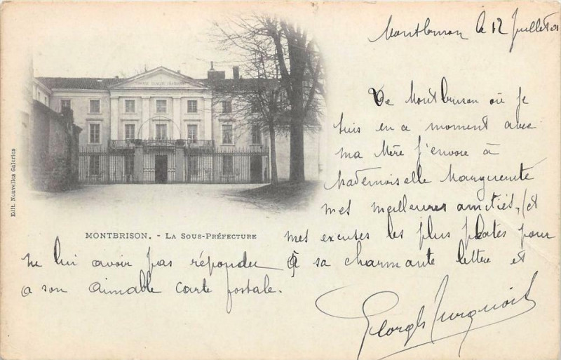 Carte postale ancienne Montbrison La Sous Prefecture (dos non divisé) à Montbrison