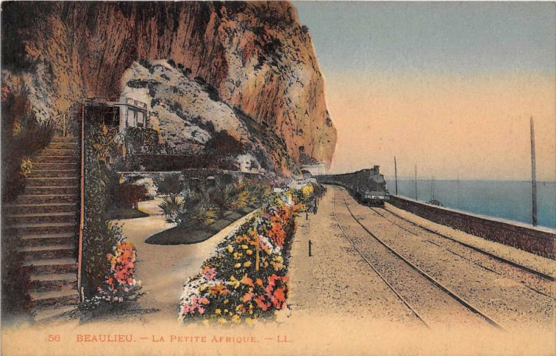 Carte postale ancienne Beaulieu La Petite Afrique Le Train