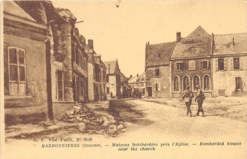 Carte postale ancienne Harbonnieres Maisons Bombardees à Harbonnières