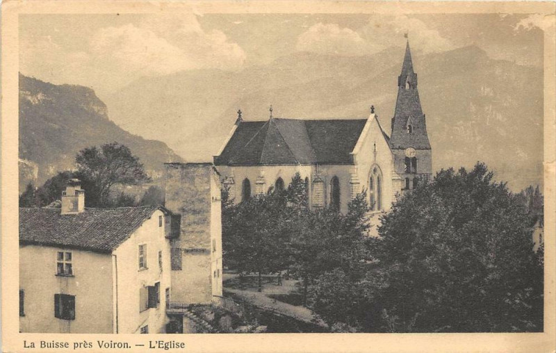 Carte postale ancienne La Buisse Eglise à La Buisse