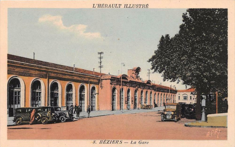 Carte postale ancienne Beziers La Gare à Béziers
