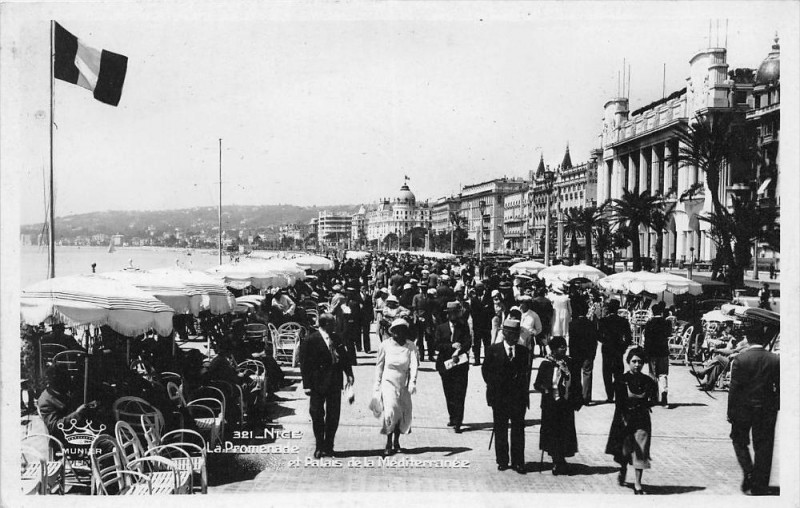 Carte postale ancienne La Promenade Et Palais De La Mediterranee