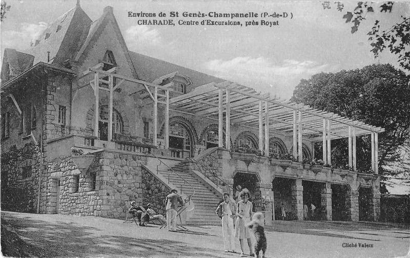 Carte postale ancienne Env.de Saint-Genes Champanelle Charade Centre D'Excursions