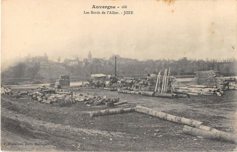 Carte postale ancienne Les Bords De L'Allier Joze à Joze
