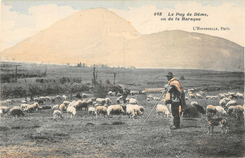 Carte postale ancienne Le Puy De Dome Vu De La Baraque
