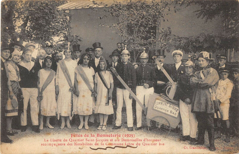 Carte postale ancienne Fetes De La Bonneterie La Lisette Du Quartier Saint-Jacques Et Demoiselles