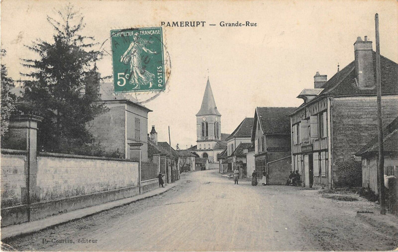 Carte postale ancienne Ramerupt Grande Rue à Ramerupt