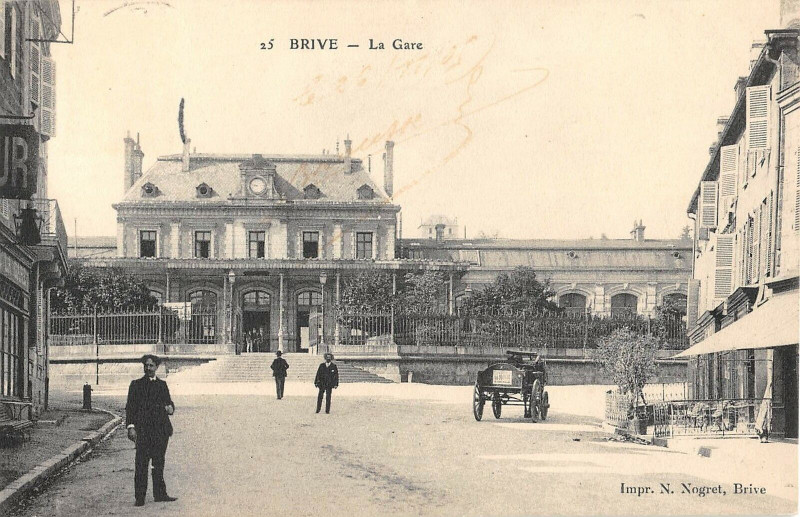 Carte postale ancienne Brive La Gare