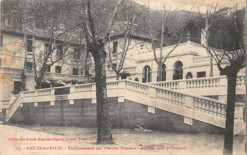 Carte postale ancienne Amelie Etablissement Des Thermes Romains