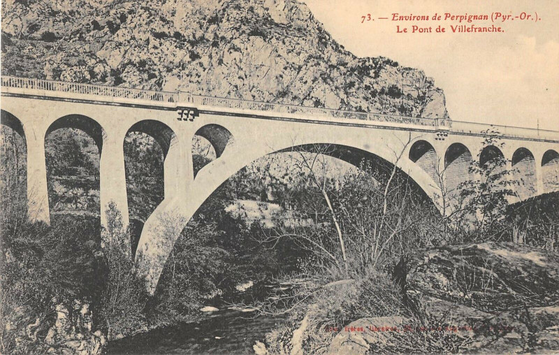 Carte postale ancienne Env.de Perpignan Le Pont De Villefranche à Perpignan