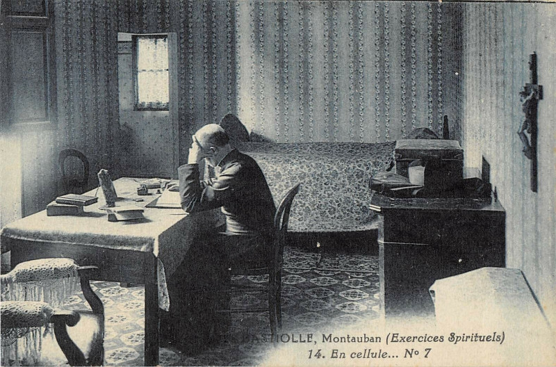 Carte postale ancienne La Bastiolle Montauban En Cellule Exercices Spirituels à Montauban