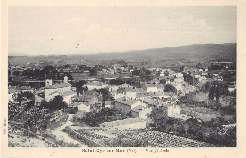 Carte postale ancienne Saint Cyr Sur Mer Vue Generale à Saint-Cyr-sur-Mer
