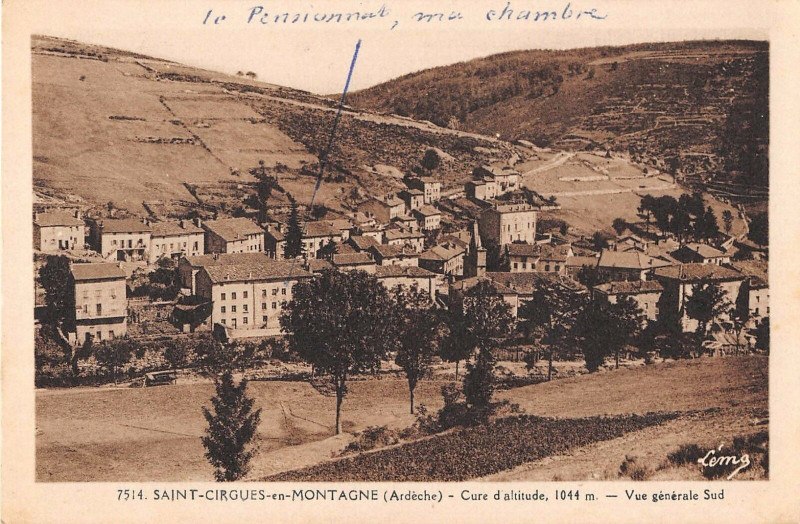 Carte postale ancienne Saint Cirgues En Montagne Vue Generale Sud à Saint-Cirgues-en-Montagne