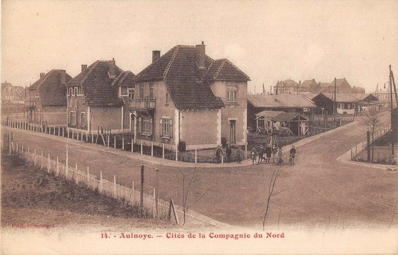 Carte postale ancienne Aulnoye Cite De La Compagnie Du Nord