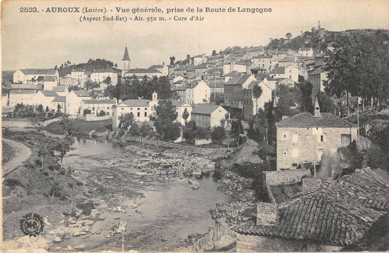 Carte postale ancienne Auroux Vue Generale Aspect Sud Est à Auroux