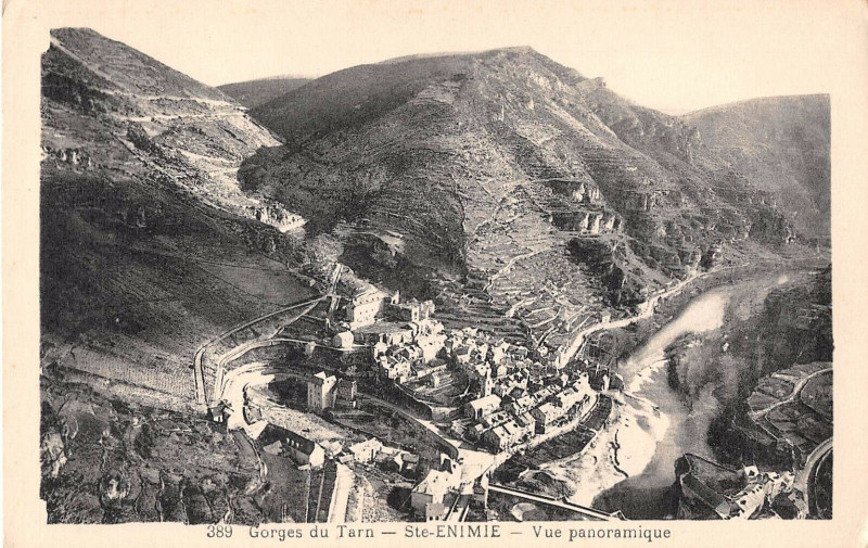 Carte postale ancienne Sainte Enimie Vue Panoramique