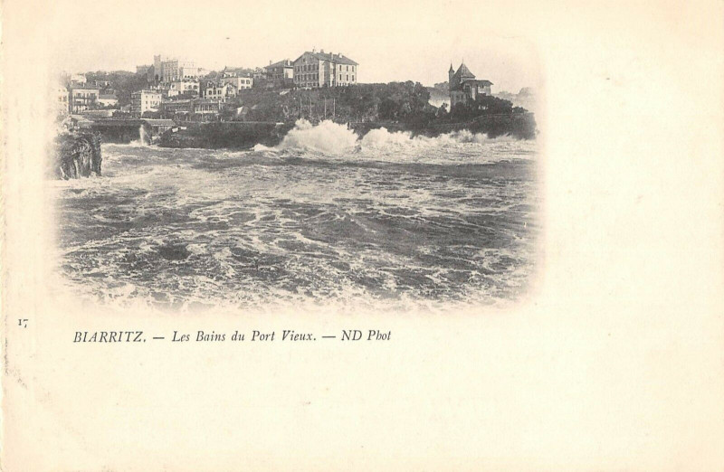 Carte postale ancienne Biarritz Les Bains Du Port Vieux  (dos non divisé) à Biarritz