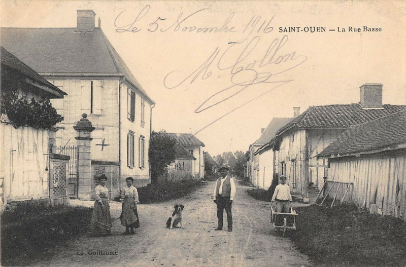 Carte postale ancienne Saint Ouen La Rue Basse à Rue