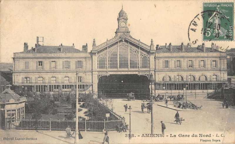 Carte postale ancienne Amiens Gare Du Nord à Amiens