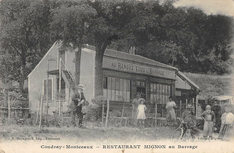 Carte postale ancienne Coudray Montceaux Restaurant Mignon Au Barrage