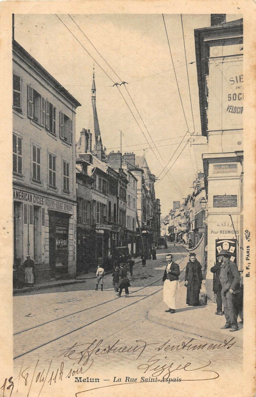 Carte postale ancienne Melun La Rue Saint Aspais à Melun