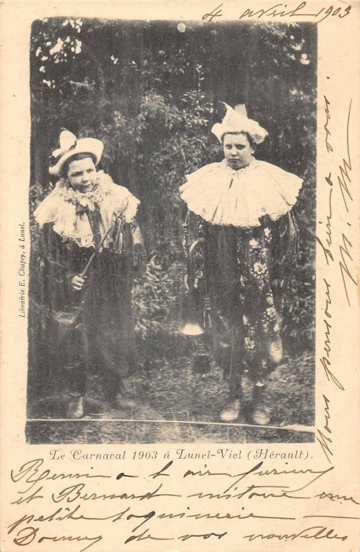 Carte postale ancienne Le Carnaval 1903 A Lunel Viel Herault à Lunel